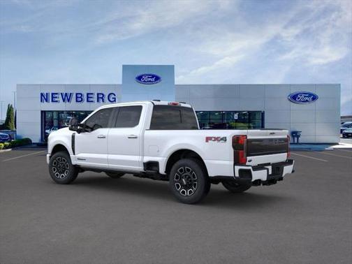 2025 Ford F-350 Platinum