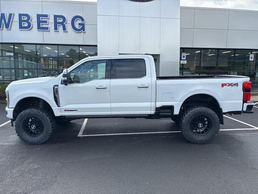 2024 Ford F-250 Platinum