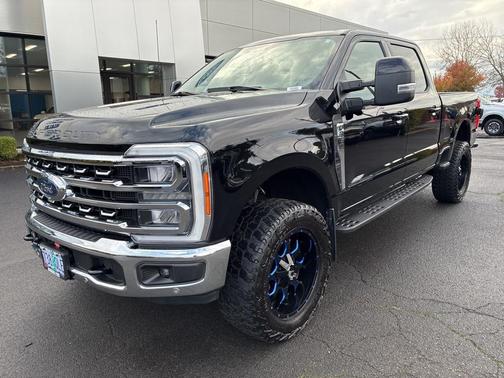 2023 Ford F-350 Lariat