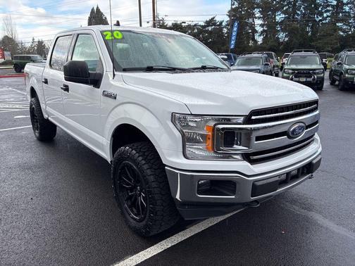 Oxford White 2020 Ford F-150 XLT Truck