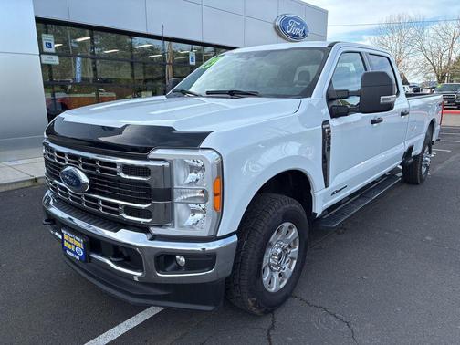 2023 Ford F-350 XLT