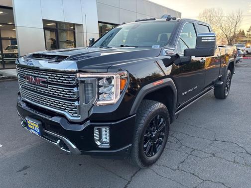 2023 GMC Sierra 3500 Denali