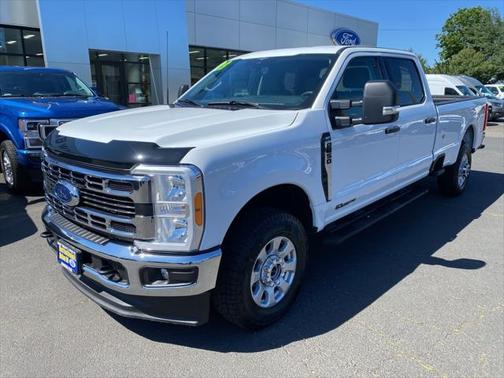 2023 Ford F-350 XLT