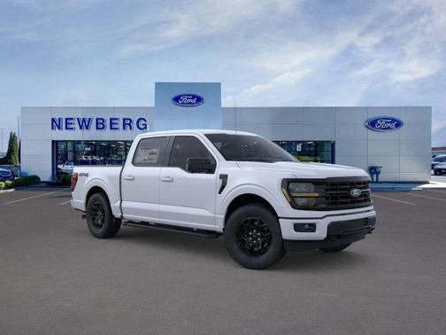 Space White Metallic 2025 Ford F-150 XLT Truck