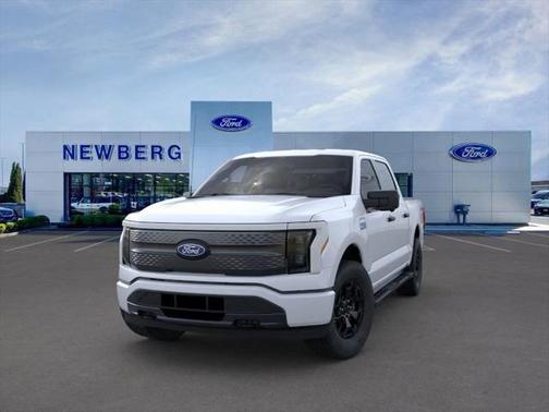 2025 Ford F-150 Lightning XLT