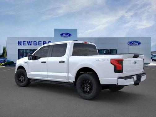 2025 Ford F-150 Lightning XLT