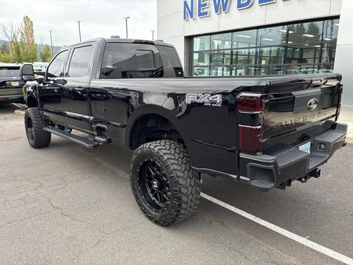 2024 Ford F-350 Lariat