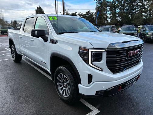 2023 GMC Sierra 1500 AT4
