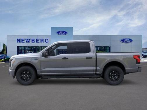 2025 Ford F-150 Lightning XLT