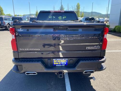 2022 Chevrolet Silverado 1500 High Country