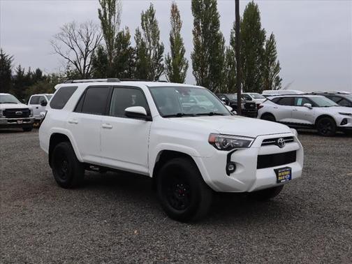 Photo 1 of 20 of 2021 Toyota 4Runner SR5