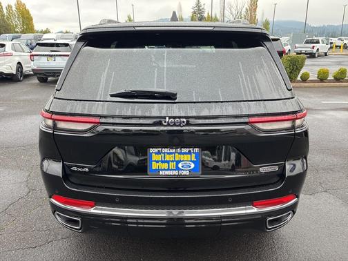 2022 Jeep Grand Cherokee Overland
