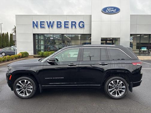 2022 Jeep Grand Cherokee Overland