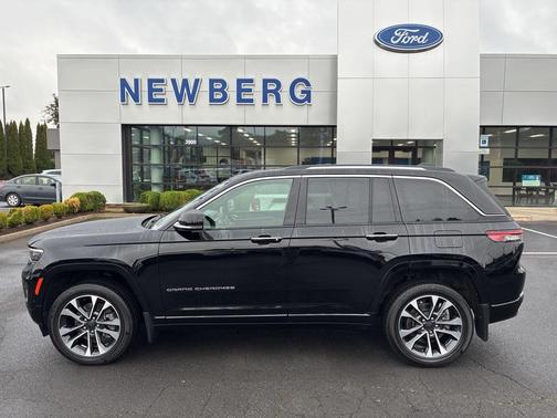 2022 Jeep Grand Cherokee Overland