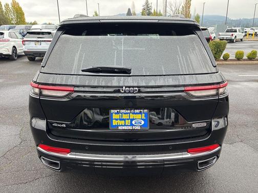 2022 Jeep Grand Cherokee Overland