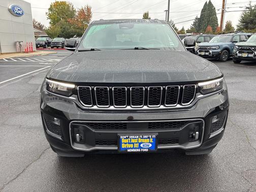 2022 Jeep Grand Cherokee Overland