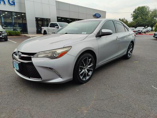 2017 Toyota Camry XLE