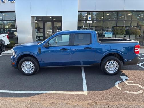 2024 Ford Maverick XL