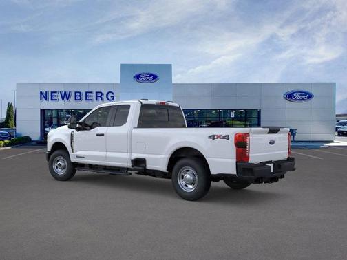 2025 Ford F-250 XL