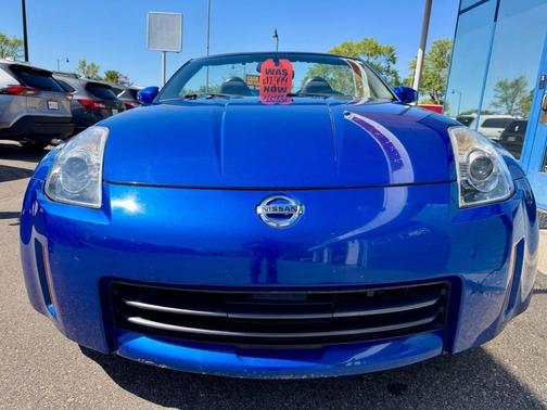 Daytona Blue Metallic 2006 Nissan 350Z Enthusiast