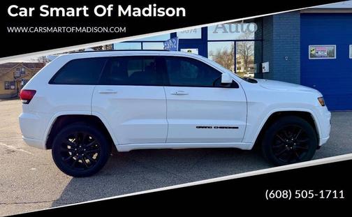 Bright White Clearcoat 2018 Jeep Grand Cherokee Altitude