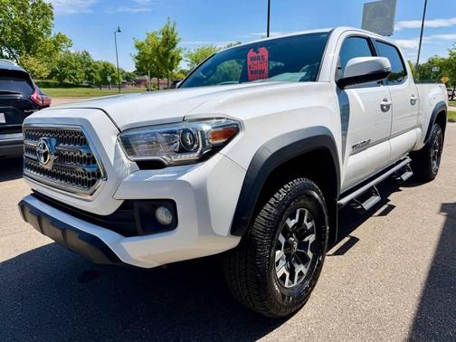 Super White 2017 Toyota Tacoma TRD Off Road