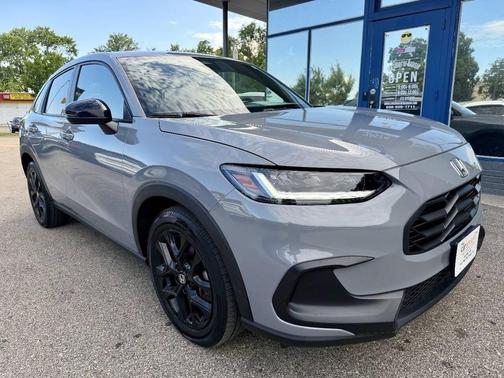 Urban Gray Pearl 2023 Honda HR-V AWD Sport