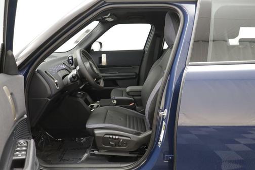 Blue Metallic 2026 MINI Countryman S