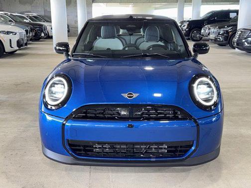 Icy Sunshine Bl 2026 MINI Convertible Cooper