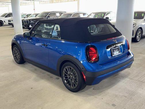 Icy Sunshine Bl 2026 MINI Convertible Cooper