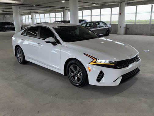 2023 Kia K5 LXS