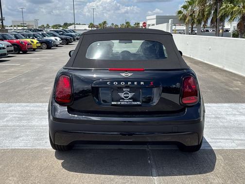 Midnight Black II Metallic 2026 MINI Convertible Cooper S