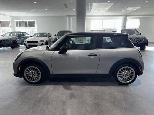 2026 MINI Hardtop Cooper