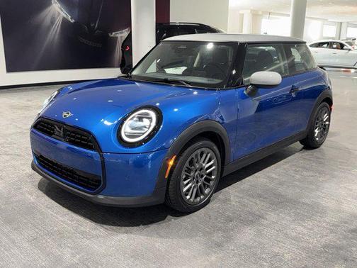 2025 MINI Hardtop Cooper