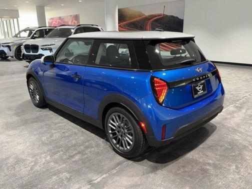 2025 MINI Hardtop Cooper