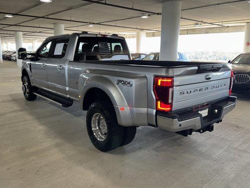 2022 Ford F-350 Lariat