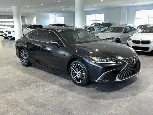 2022 Lexus ES 350 Base