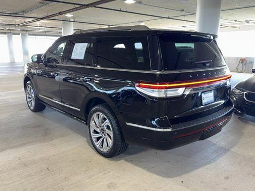 2024 Lincoln Navigator Reserve
