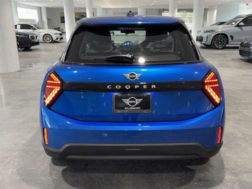 2025 MINI Hardtop Cooper