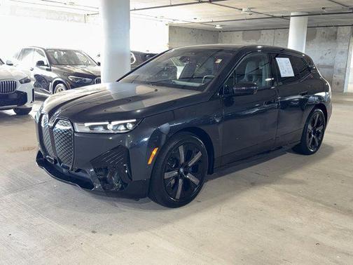 2025 BMW iX xDrive50