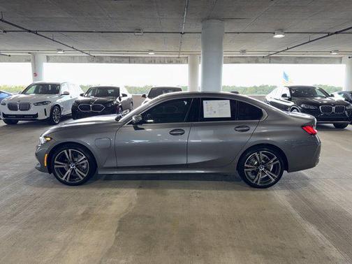 2024 BMW 330e 330e Sedan