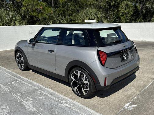 2026 MINI Hardtop Cooper