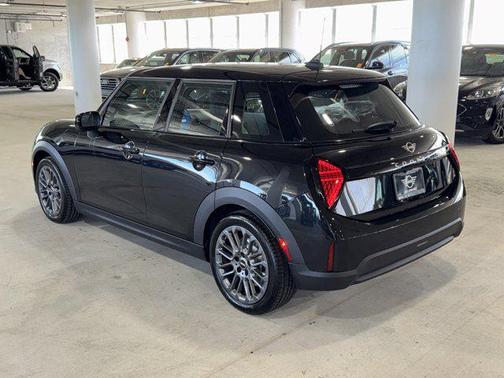 2026 MINI Hardtop Cooper