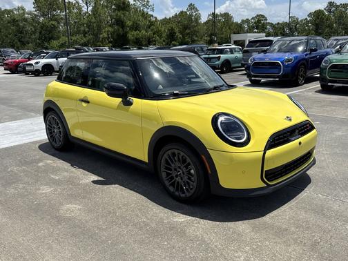 Sunny Side Yellow 2026 MINI Hardtop Cooper S