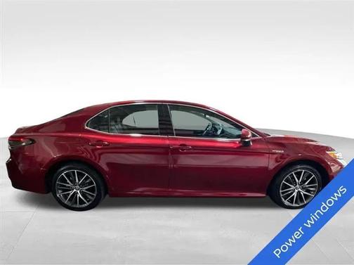 Ruby Flare Pearl 2021 Toyota Camry Hybrid XLE