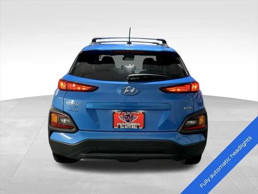 2021 Hyundai KONA SEL