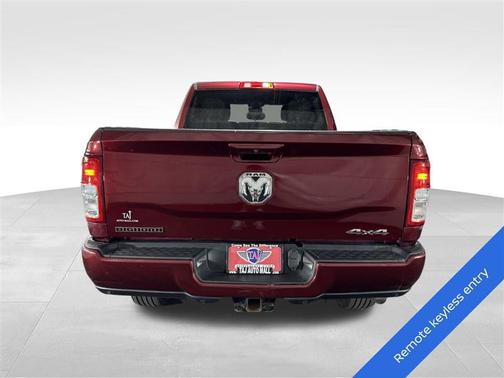 2020 RAM 2500 Big Horn Crew Cab 4X4 6'4' Box