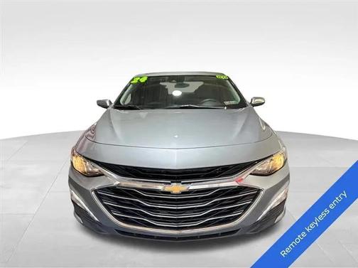 Sterling Gray Metallic 2024 Chevrolet Malibu FWD 1LT