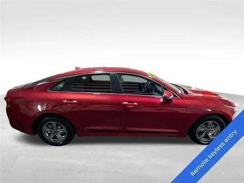Passion Red 2022 Kia K5 LXS