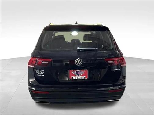 Deep Black 2021 Volkswagen Tiguan 2.0T S 4MOTION
